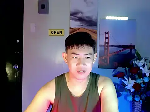 Snapshot of NaughtyGlow97 chatting on 10-05-25, 09:34 NaughtyGlow97 online show from 10-05-25, 09:34