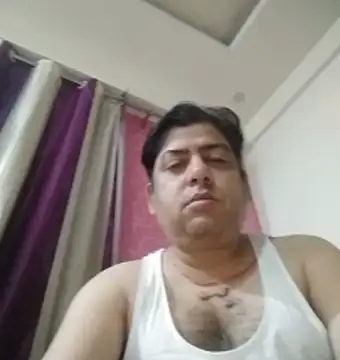 Love40777 online show from 05-26-26, 06:37
