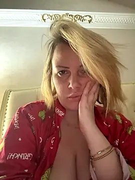 Piccolamonella29 online show from 11-23-25, 10:37