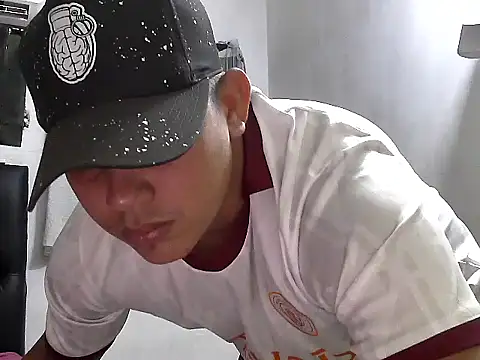 Alex man23 online show from 12-05-25, 08:05