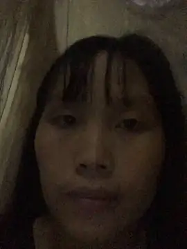 Snapshot of huong-18 chatting on 10-03-25, 10:56 huong-18 online show from 10-03-25, 10:56