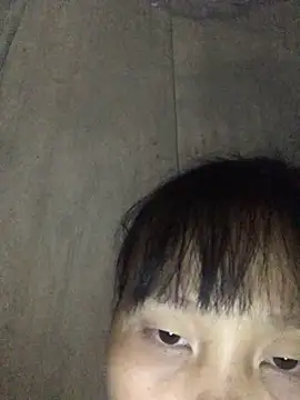 Snapshot of huong-18 chatting on 10-06-25, 02:47 huong-18 online show from 10-06-25, 02:47