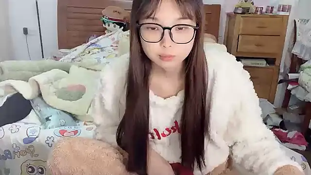 Akong11 online show from 11-06-25, 11:26