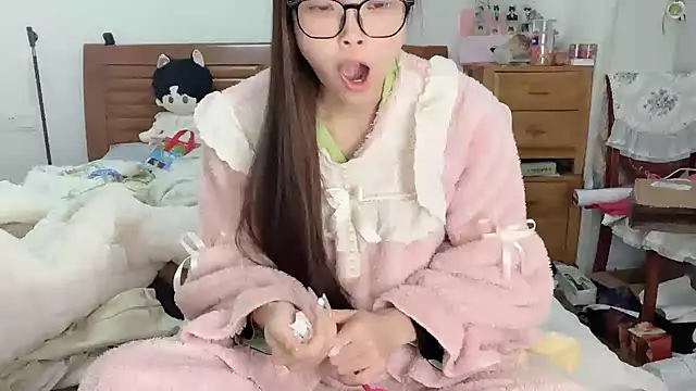 Akong11 online show from 12-03-25, 03:14