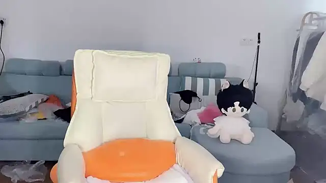 Akong11 online show from 03-11-26, 04:29