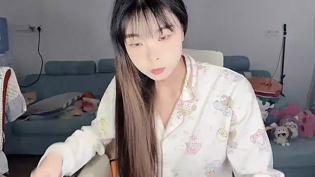 Akong11 online show from 04-13-26, 07:14