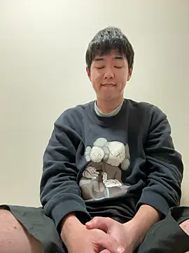 Snapshot of KAMESAN08 chatting on 04-09-26, 10:09 KAMESAN08 online show from 04-09-26, 10:09