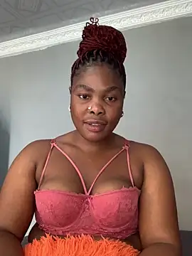 Snapshot of Hornysweetheart chatting on 03-08-26, 02:10 Hornysweetheart online show from 03-08-26, 02:10