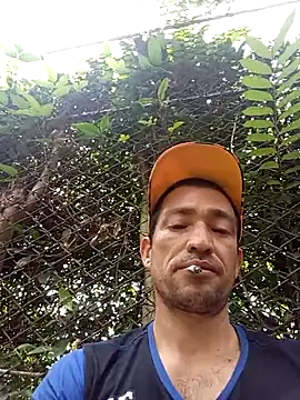 Snapshot of zamir_adam chatting on 11-27-25, 03:03 zamir adam online show from 11-27-25, 03:03