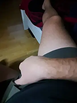 Snapshot of Pyromanancer chatting on 11-24-25, 07:13 Pyromanancer online show from 11-24-25, 07:13