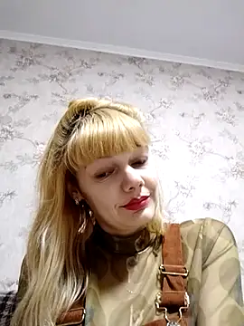 AliceSwan1122 online show from 10-17-25, 08:44