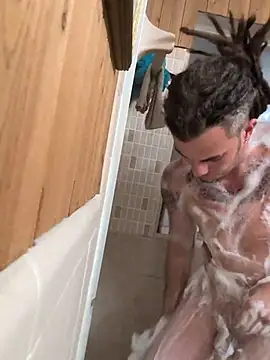 Snapshot of Clownboi17 chatting on 09-23-25, 11:30 Clownboi17 online show from 09-23-25, 11:30