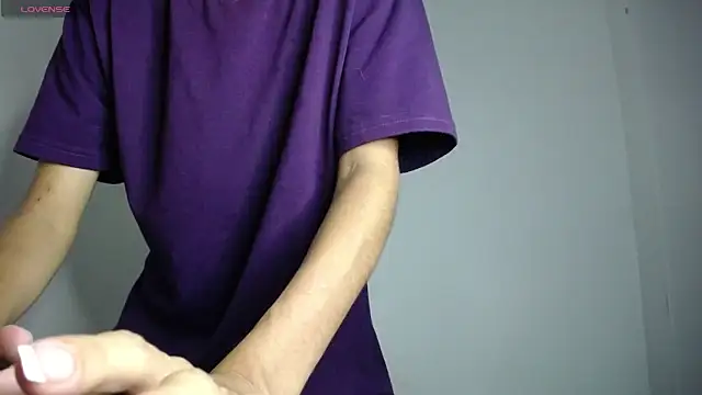 Amber Miiller2 online show from 10-27-25, 06:34