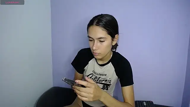 Amber Miiller2 online show from 04-06-26, 08:54