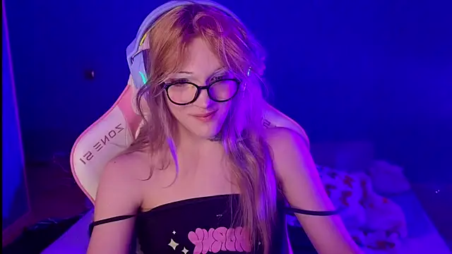 bekvafluttershy online show from 12-14-25, 04:01