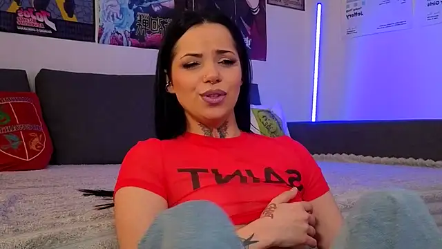 KiraQuinn1 online show from 03-28-26, 12:38