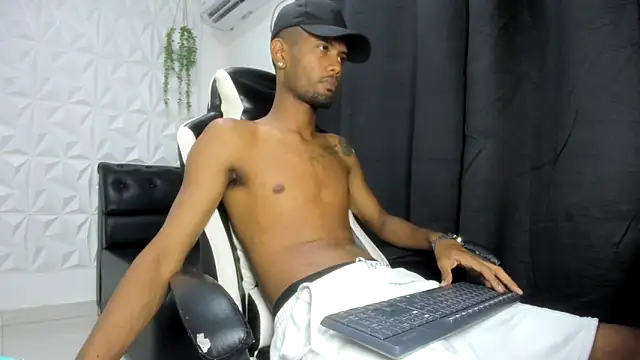 saack  xx online show from 05-27-26, 12:40