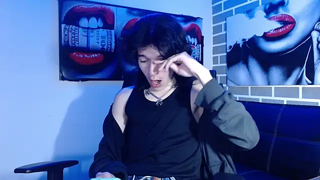 Snapshot of Jack_alvarez19 chatting on 10-22-25, 04:13 Jack alvarez19 online show from 10-22-25, 04:13