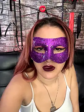 Leiila Fire online show from 09-19-25, 07:14