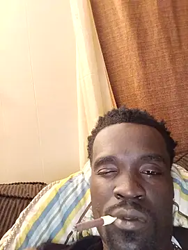 ChocolatebbC4u online show from 10-01-25, 03:56
