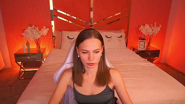 ShyySiren online show from 10-12-25, 07:18