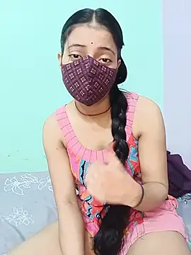 Snapshot of 20_year_only_girl chatting on 07-28-26, 03:24 20 year only girl online show from 07-28-26, 03:24