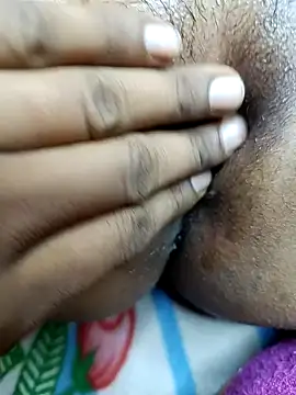 Romantic couple89 online show from 11-11-25, 04:29