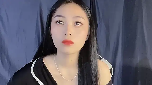 Lyly4757 online show from 09-20-25, 08:54