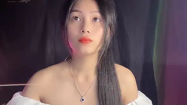 Lyly4757 online show from 10-08-25, 02:14