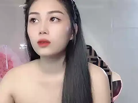 Lyly4757 online show from 11-05-25, 01:33