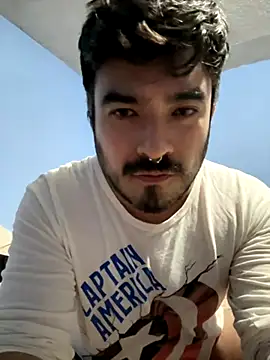 Leon  Dark online show from 09-28-25, 05:24
