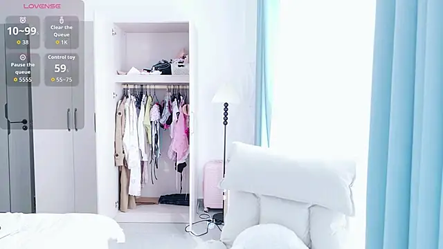 Snapshot of schoolgirl-nurse chatting on 11-14-25, 07:51 schoolgirl-nurse online show from 11-14-25, 07:51