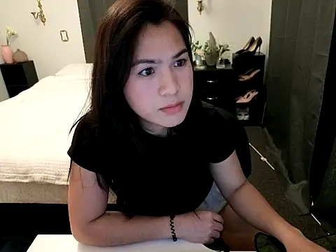 Snapshot of ZoeyJohnson chatting on 09-24-25, 08:06 ZoeyJohnson online show from 09-24-25, 08:06