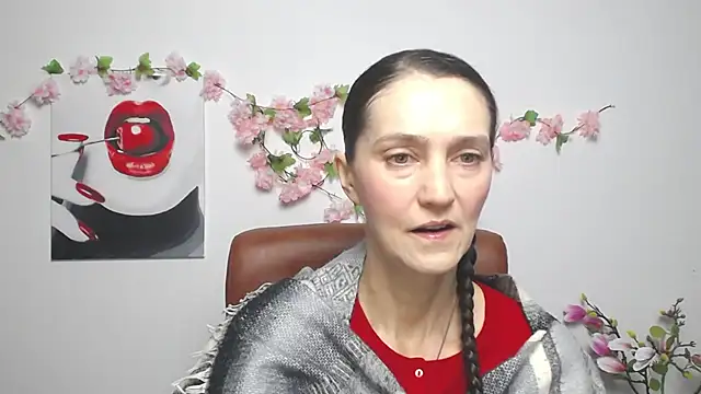 Snapshot of TayaFinch chatting on 12-03-25, 01:09 TayaFinch online show from 12-03-25, 01:09