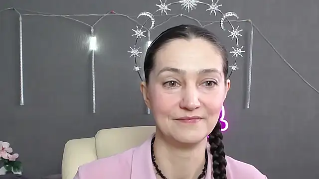 TayaFinch online show from 04-15-26, 10:44