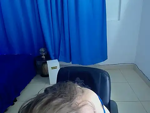 Snapshot of Cordelia_Perlman chatting on 12-13-25, 08:25 Cordelia Perlman online show from 12-13-25, 08:25