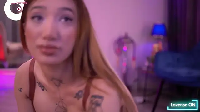 Snapshot of SiennaJayden chatting on 01-13-26, 06:24 SiennaJayden online show from 01-13-26, 06:24