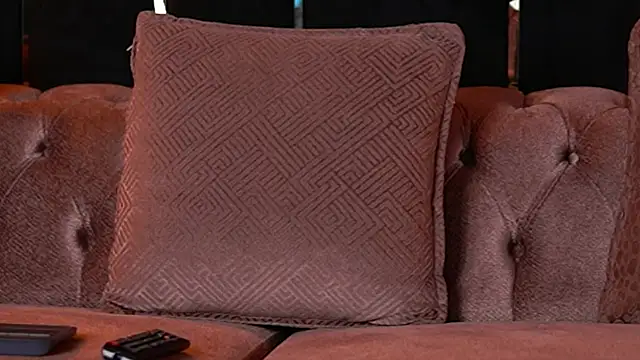 Snapshot of SiennaJayden chatting on 05-30-26, 08:55 SiennaJayden online show from 05-30-26, 08:55