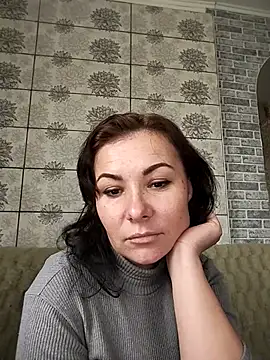 Mia24Blove online show from 10-14-25, 09:43