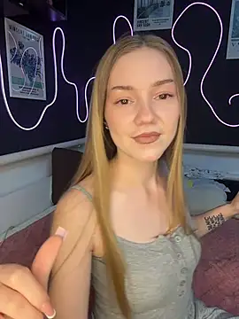 MilaMoone online show from 03-03-26, 11:05