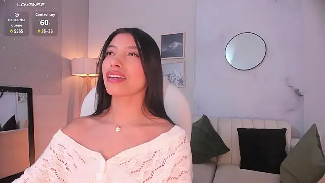 Tiffany Low online show from 01-18-26, 02:21