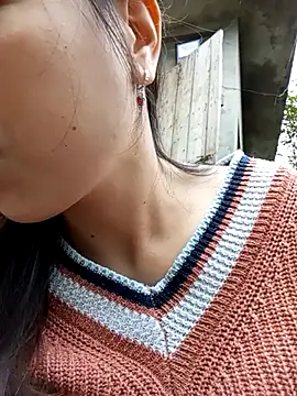 Tary toot online show from 11-17-25, 01:33