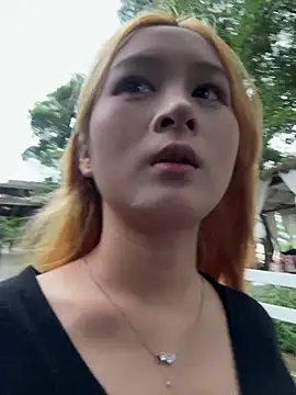 yuki june online show from 11-09-25, 09:18