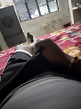 Snapshot of samsharma- chatting on 09-16-25, 03:07 samsharma- online show from 09-16-25, 03:07