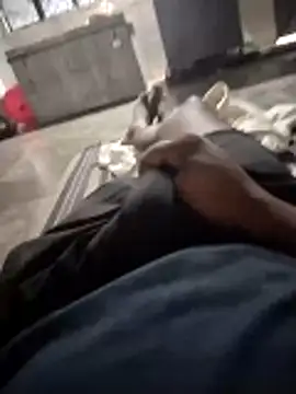 Snapshot of samsharma- chatting on 10-10-25, 04:11 samsharma- online show from 10-10-25, 04:11