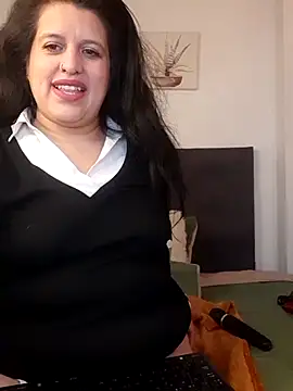 Andrea secret  online show from 03-13-26, 12:12