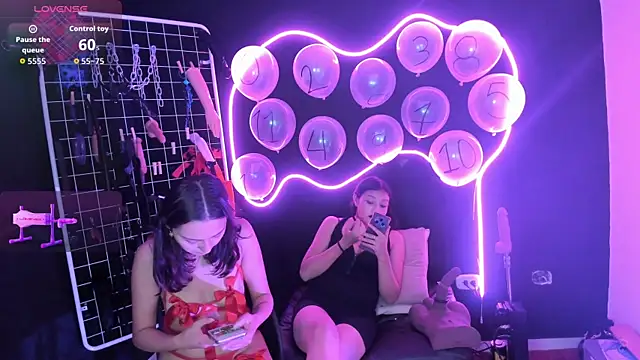 Snapshot of Mistress_Megan_BDSM chatting on 10-08-25, 07:11 Mistress Megan BDSM online show from 10-08-25, 07:11