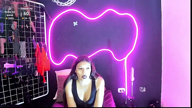 Snapshot of Mistress_Megan_BDSM chatting on 10-14-25, 07:14 Mistress Megan BDSM online show from 10-14-25, 07:14