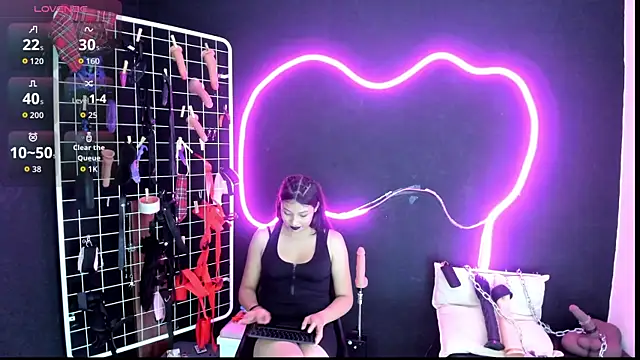 Snapshot of Mistress_Megan_BDSM chatting on 10-22-25, 07:13 Mistress Megan BDSM online show from 10-22-25, 07:13