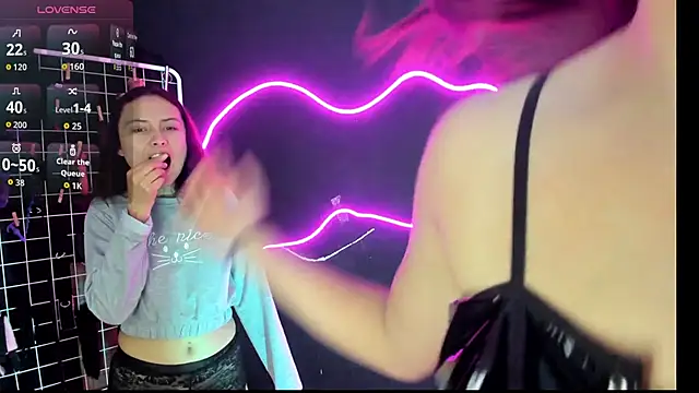 Snapshot of Mistress_Megan_BDSM chatting on 11-10-25, 07:13 Mistress Megan BDSM online show from 11-10-25, 07:13